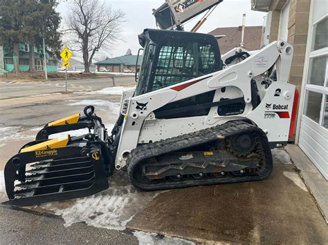 skid steer rental la crosse wi|coulee rentals la crosse.